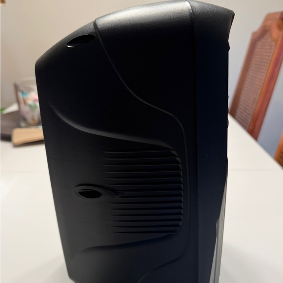 Black Wireless Speaker with Microphone - Picture 6 of 8